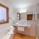 Hotel Der Wastlhof - Reiten, Wellness & Aktivurlaub In Den Bergen Hotel 4*