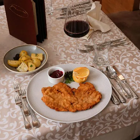 Der Wastlhof - Pools, Spa&eigene Reitschule Hotel