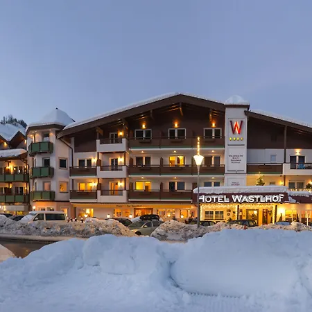 מלון Der Wastlhof - Reiten, Wellness & Aktivurlaub In Den Bergen 4*