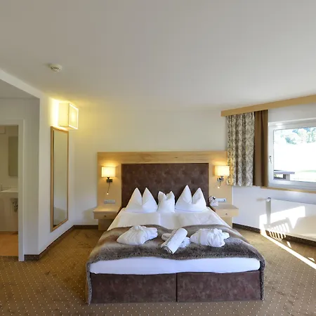 Der Wastlhof - Direkt An Der Skipiste Wellness & Niederau