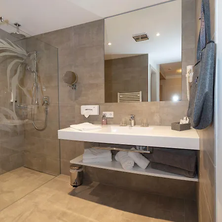 Der Wastlhof - Pools, Spa&eigene Reitschule 4*