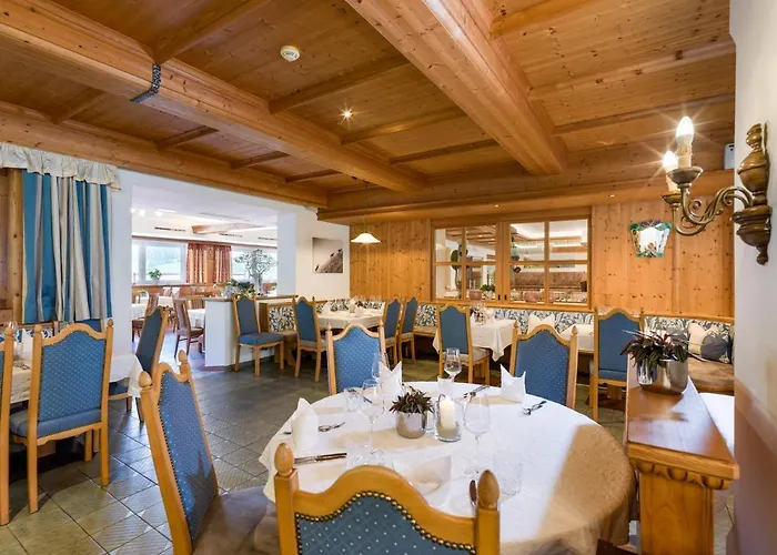 Der Wastlhof - Direkt An Der Skipiste Wellness & 4* Niederau