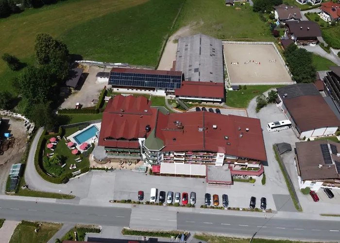 Der Wastlhof - Direkt An Der Skipiste Wellness & Hotel