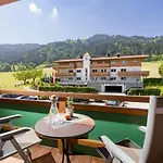 Hotel Der Wastlhof - Reiten, Wellness & Aktivurlaub In Den Bergen