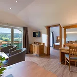Hotel Der Wastlhof - Reiten, Wellness & Aktivurlaub In Den Bergen