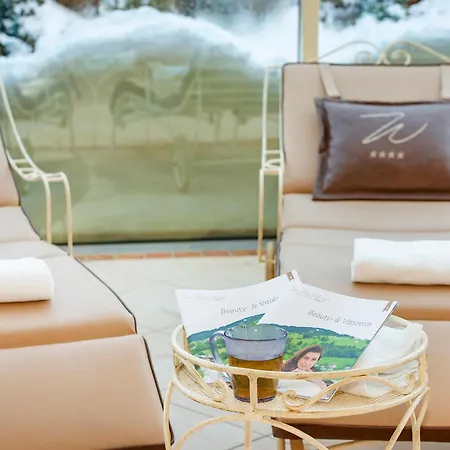 Der Wastlhof - Direkt An Der Skipiste Wellness & Hotell 4*