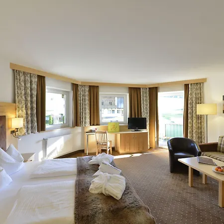 Der Wastlhof - Direkt An Der Skipiste Wellness & Hotell 4*