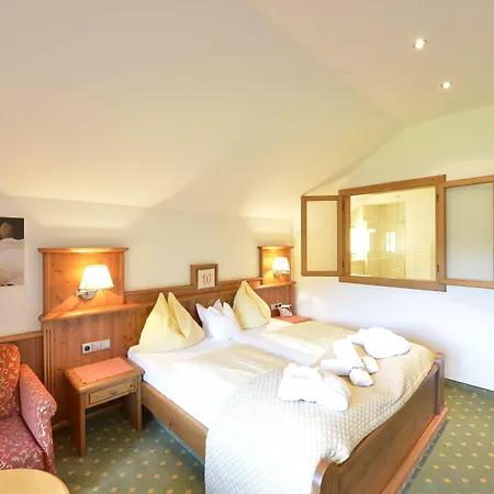 Der Wastlhof - Direkt An Der Skipiste Wellness & Hotell Niederau