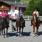 Hotel Der Wastlhof - Reiten, Wellness & Aktivurlaub In Den Bergen Hotel 4*